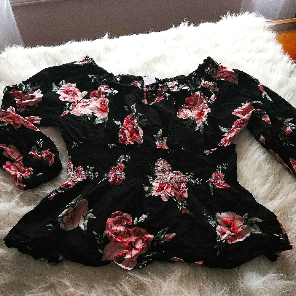No boundaries top